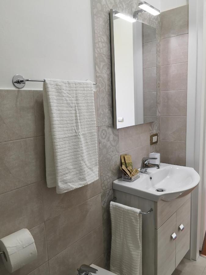La Camelia B&B Messina Eksteriør billede